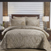 Hooux Winter Plush Quilt Set 3PCS Bedspread on the Bed Plain Embroidered Bed Cover with Shams King Size Quilted Blanket in Bed