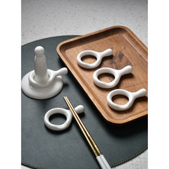 Hooux White Ceramic Spoon Chopstick Ring Holder Egg Stand Support Chinese Korean Japanese Chop Stick Shelf Organizer Home Table Decor