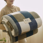 Hooux Knit Blanket Throw Soft Chenille Yarn Knitted Blanket Machine Washable Crochet Handmade Knit Throw Blanket for Couch Bed