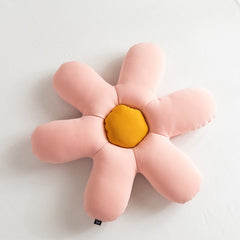 Hooux Daisy Flower Decorative Cute Cushion Pillow