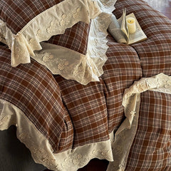 Hooux Vintage Plaid Flowers Lace Ruffles Bedding Set 100% Cotton Double Layer Yarn Duvet Cover Flat/Fitted Bed Sheet Pillowcases 4Pcs