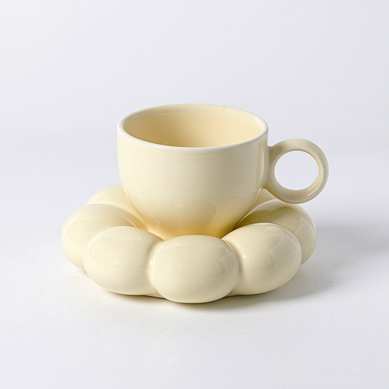 Hooux Chubby Floral Cup And Saucer Set